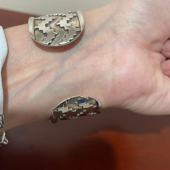 Stunning Sterling Silver Artisan Cuff Bracelet - Picture 5 of 6